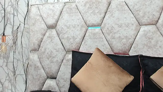 EXOTIC EBONY  online show from October 12, 7:13 pm