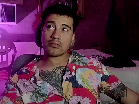 Snapshot of parca13 chatting on November 19, 2:55 am parca13 online show from November 19, 2:55 am