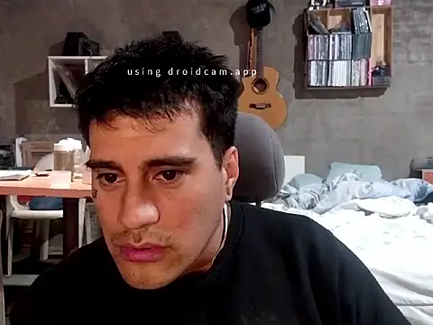 Snapshot of parca13 chatting on November 22, 1:37 am parca13 online show from November 22, 1:37 am