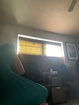 Snapshot of Dallasbest214 chatting on September 8, 2:16 pm Dallasbest214 online show from September 8, 2:16 pm