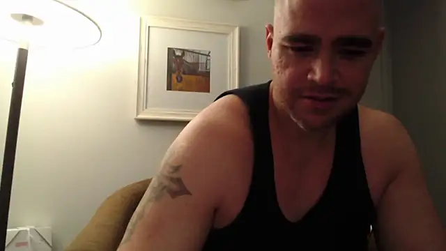 Snapshot of Dallasbest214 chatting on September 9, 1:43 pm Dallasbest214 online show from September 9, 1:43 pm