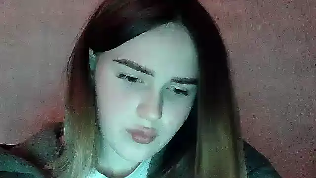 SweetLoraa online show from November 13, 7:02 pm