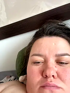 SunnyLeila2101 online show from September 10, 9:42 am