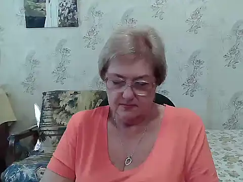 Snapshot of Renata62011 chatting on September 11, 10:59 am Renata62011 online show from September 11, 10:59 am