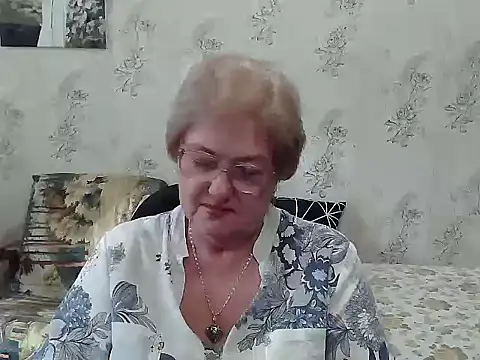 Snapshot of Renata62011 chatting on October 6, 12:24 pm Renata62011 online show from October 6, 12:24 pm