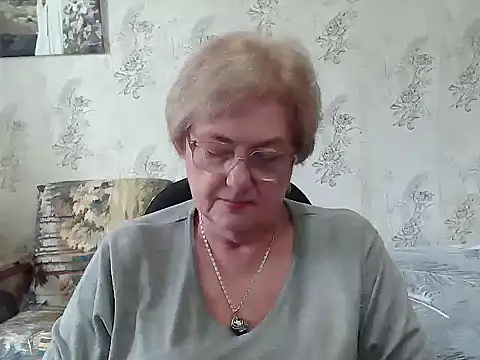 Snapshot of Renata62011 chatting on October 26, 11:05 am Renata62011 online show from October 26, 11:05 am