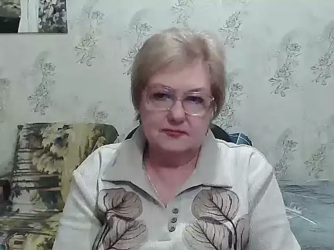 Snapshot of Renata62011 chatting on November 30, 12:42 pm Renata62011 online show from November 30, 12:42 pm