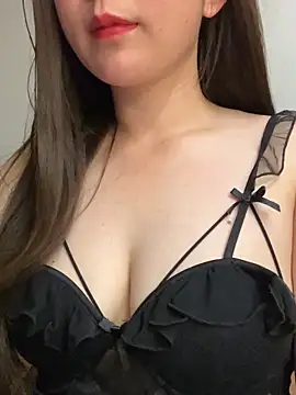 Snapshot of Linda288 chatting on October 30, 3:35 pm Linda288 online show from October 30, 3:35 pm