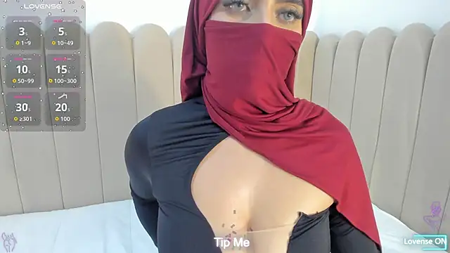 Jasmin hamdan online show from October 9, 10:19 pm