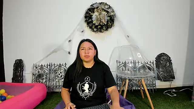 BellaRoux1 online show from September 25, 12:09 pm