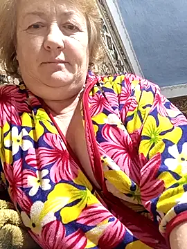 NikaLove49011 online show from October 10, 1:48 am