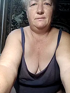 NikaLove49011 online show from November 15, 4:43 am