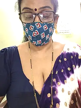 sweet-lotus online show from November 22, 5:28 am