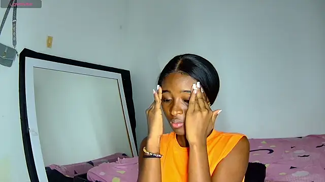 Snapshot of shantall_ebony1 chatting on November 30, 11:47 am shantall ebony1 online show from November 30, 11:47 am