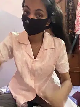 Snapshot of Sandhya_77 chatting on September 27, 7:24 am Sandhya 77 online show from September 27, 7:24 am