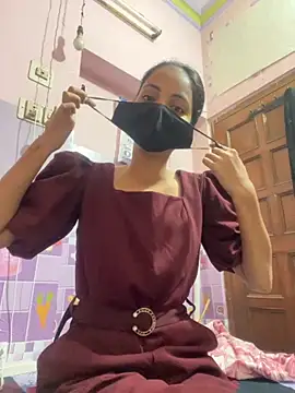 Snapshot of Sandhya_77 chatting on November 26, 5:52 am Sandhya 77 online show from November 26, 5:52 am