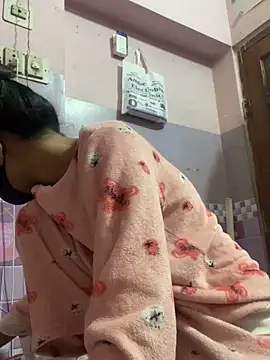 Snapshot of Sandhya_77 chatting on November 28, 5:10 am Sandhya 77 online show from November 28, 5:10 am