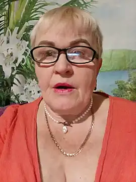 VioletSweet5566 online show from September 14, 4:17 pm