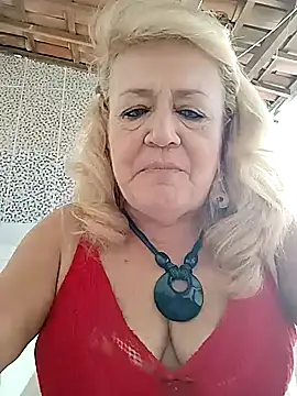 Snapshot of Belladama61 chatting on November 25, 11:10 am Belladama61 online show from November 25, 11:10 am