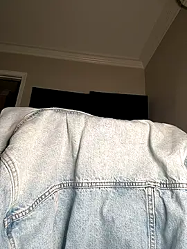 Snapshot of mitch_kamm chatting on October 2, 11:45 pm mitch kamm online show from October 2, 11:45 pm