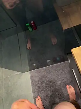 Snapshot of cumshot_foryou chatting on November 27, 11:40 pm cumshot foryou online show from November 27, 11:40 pm