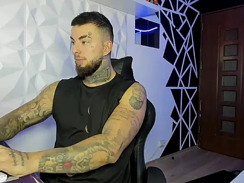 Chrisjordan66 online show from October 20, 5:08 am