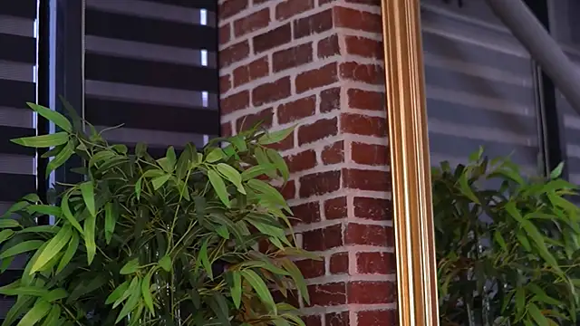 Snapshot of MillaSerene chatting on October 8, 7:39 am MillaSerene online show from October 8, 7:39 am