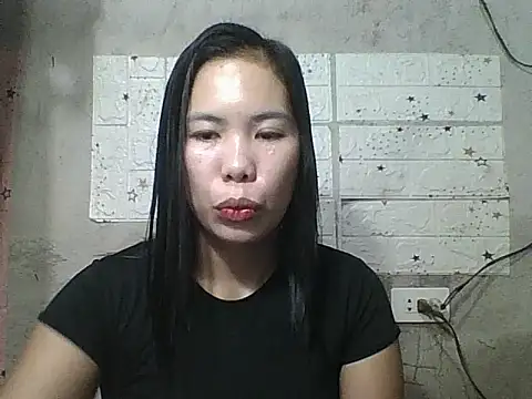 Snapshot of pinaysinglemommm chatting on September 16, 9:05 pm pinaysinglemommm online show from September 16, 9:05 pm