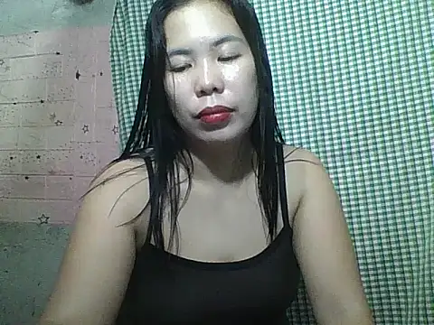 Snapshot of pinaysinglemommm chatting on November 15, 8:16 pm pinaysinglemommm online show from November 15, 8:16 pm