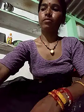 MISS LOVE 001 online show from September 15, 5:24 pm