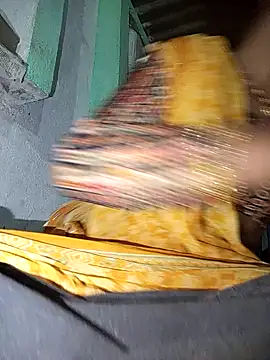 MISS LOVE 001 online show from October 2, 4:03 pm