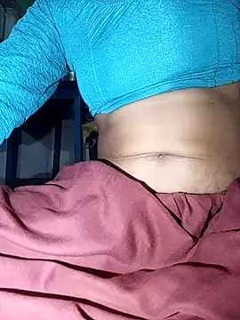 MISS LOVE 001 online show from October 24, 5:53 pm