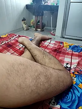 Snapshot of Radhika_01 chatting on October 25, 5:04 am Radhika 01 online show from October 25, 5:04 am