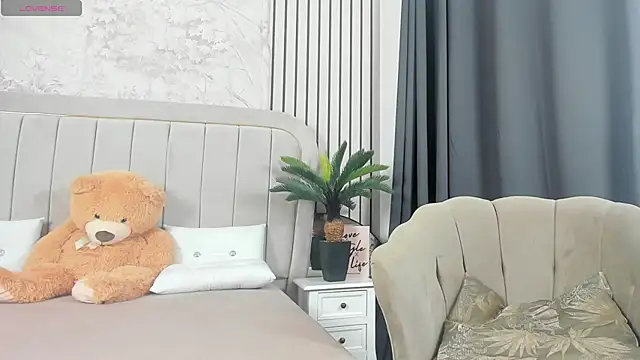 DaryaReed online show from September 15, 4:01 am