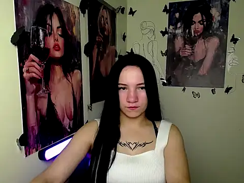 Em7MaA online show from September 28, 6:57 pm