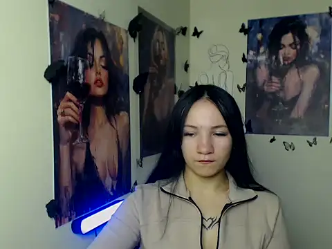 Em7MaA online show from October 28, 1:14 pm