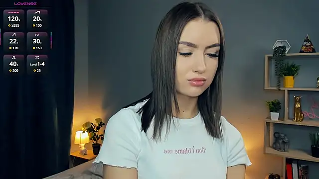 Snapshot of IsaVesco chatting on October 18, 7:14 pm IsaVesco online show from October 18, 7:14 pm