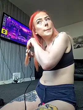 Snapshot of Scottishzara chatting on November 10, 11:09 am Scottishzara online show from November 10, 11:09 am