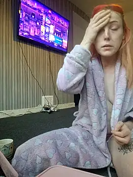 Snapshot of Scottishzara chatting on November 22, 8:24 am Scottishzara online show from November 22, 8:24 am