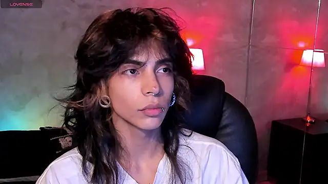 Dereck Manson online show from November 21, 11:09 am