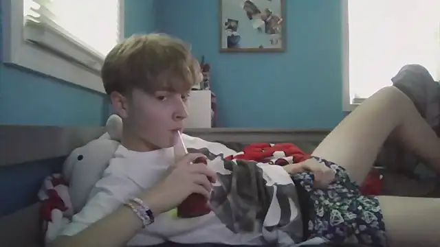 Liam axel35 online show from October 13, 7:47 pm