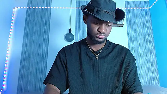 eebony stallion online show from November 3, 5:58 pm