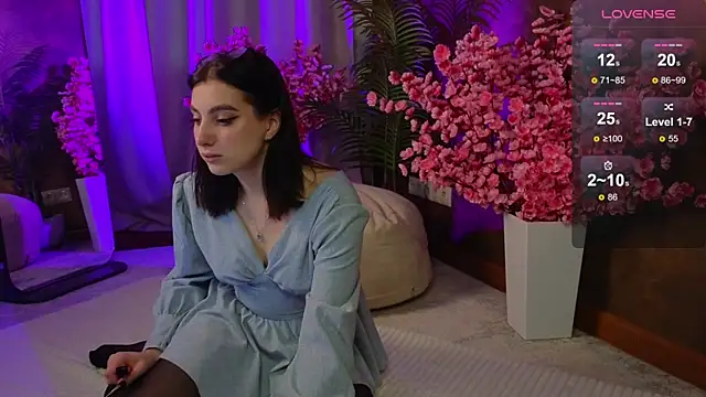 arcane doll online show from October 13, 5:18 am