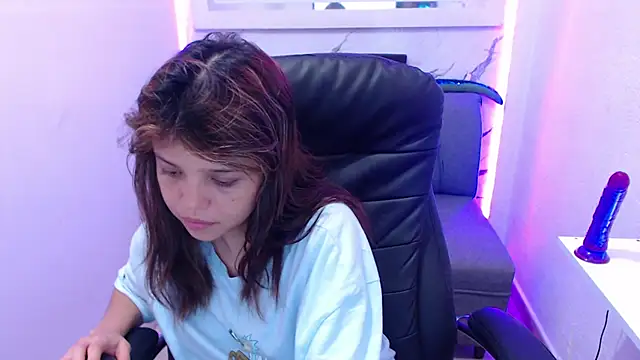 minnie cake online show from September 19, 8:31 pm