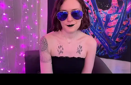 mistressannafoxx online show from September 14, 1:05 am