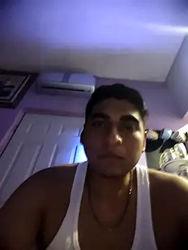 Snapshot of Rtmh1250 chatting on October 31, 4:13 am Rtmh1250 online show from October 31, 4:13 am