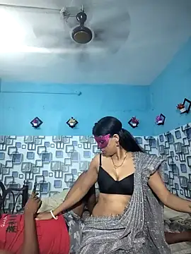 Snapshot of Sweet_Pratima chatting on September 24, 7:17 pm Sweet Pratima online show from September 24, 7:17 pm