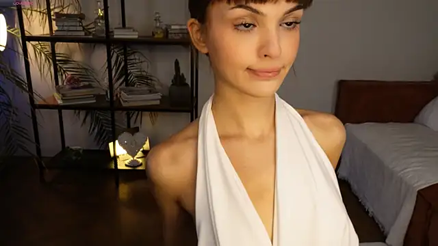 Eva Zill online show from September 17, 8:16 am