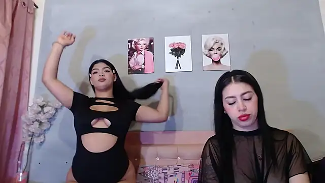 Olivia Spear online show from November 7, 12:49 pm