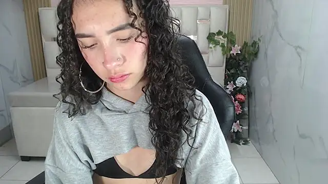 Snapshot of jass_thompson_s chatting on December 4, 1:09 pm jass thompson s online show from December 4, 1:09 pm